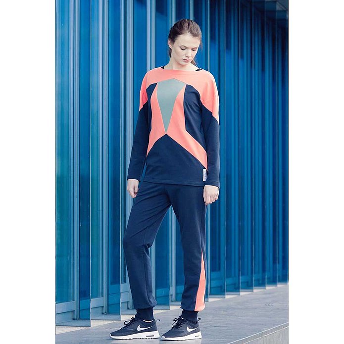Sweatshirt und Sweathose SAVITRI